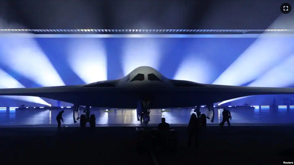 2022-12-05 US Publicly Shows New Stealth Bomber for First Time – VOA ...