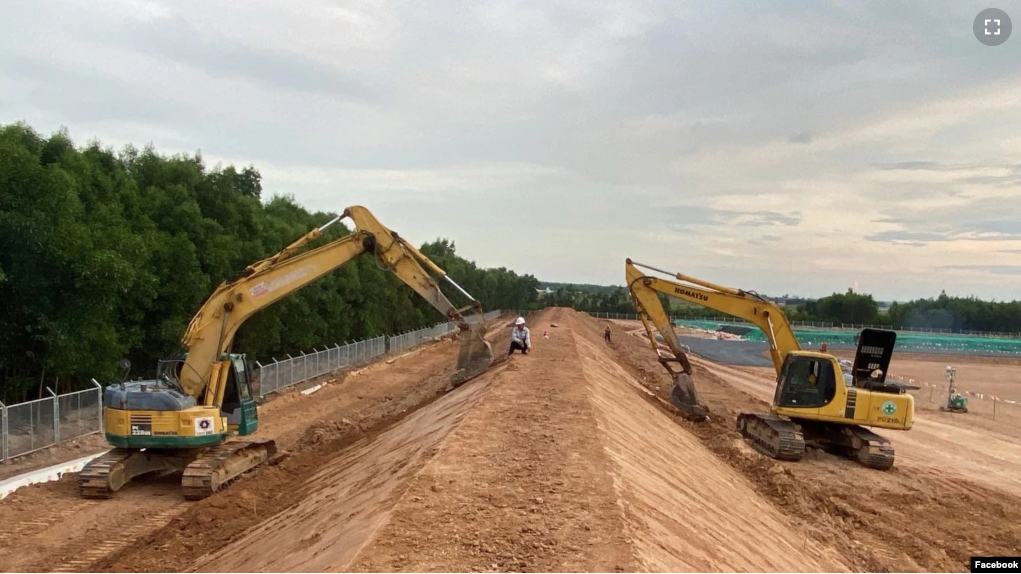 The U.S. Agency for International Development (USAID) on Dec 20 announced a new contract for approximately $29 million to clean up dioxin contamination at Bien Hoa Air Base, Vietnam. (Photo Facebook USAID Vietnam)