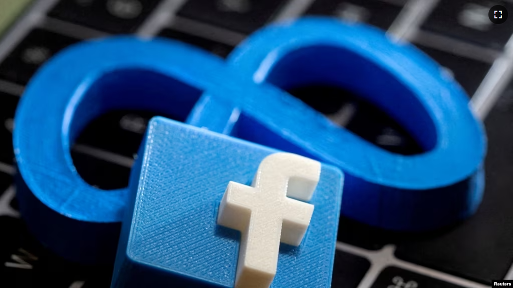 3D-printed images of logos of Facebook parent Meta Platforms and of Facebook are seen on a laptop keyboard in this illustration taken on November 2, 2021. (REUTERS/Dado Ruvic/Illustration)