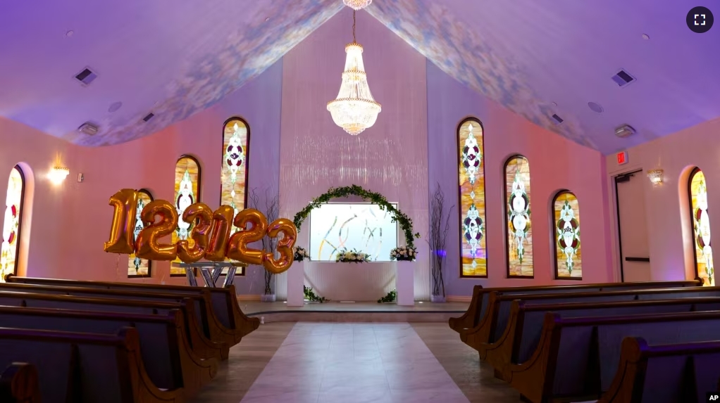 Decorations adorn The Wedding Chapel at Vegas Weddings on Tuesday, Dec. 19, 2023, in Las Vegas. (Bizuayehu Tesfaye/Las Vegas Review-Journal via AP)
