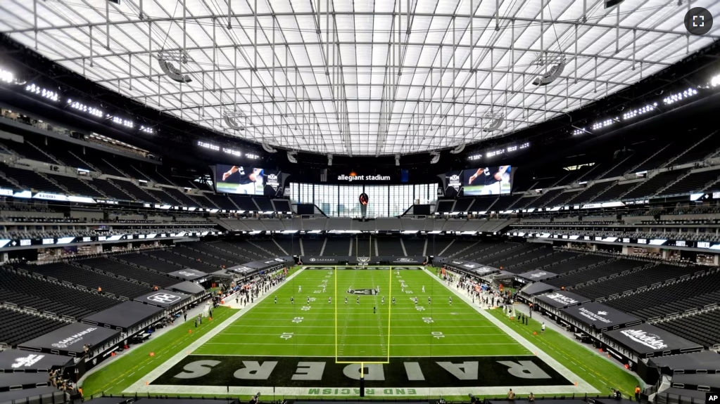 The Las Vegas Raiders kick off to the New Orleans Saints to start an NFL football game, Monday, Sept. 21, 2020, in Las Vegas. (AP Photo/Isaac Brekken)